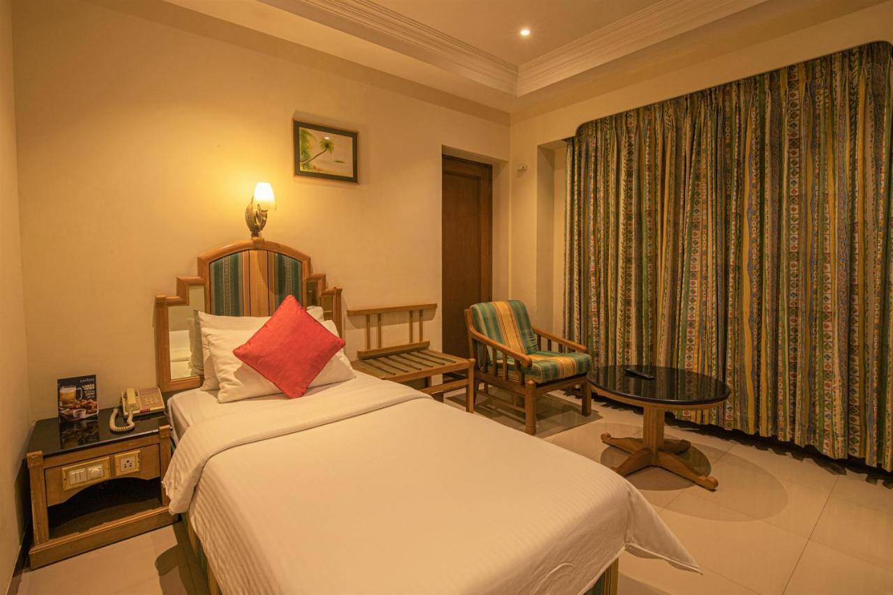Cag Pride Hotel Coimbatore Exterior foto