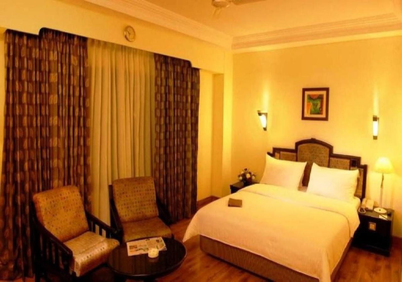 Cag Pride Hotel Coimbatore Exterior foto
